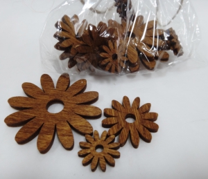 Декор деревянный 12 шт (3-6 см )