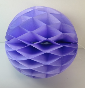 Шар декоративный , соты , сиреневый , диаметр 20 см.