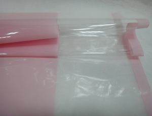 Бумага-калька  для упаковки цветов  с отделкой 10листов .(  лист 60х60 см )