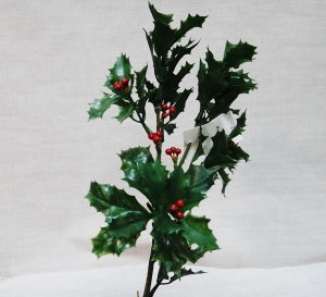 Декор новогодний  ветка падуба с ягодами ( 15-35см)