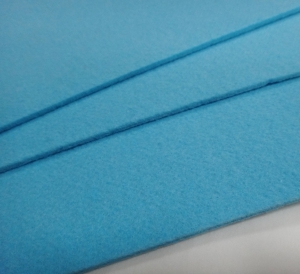 Фетр голубой ( 3мм х200х300  мм)
