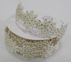 Декоративная лента на скотче (выс 1,8 см , длина 2 ярда  )